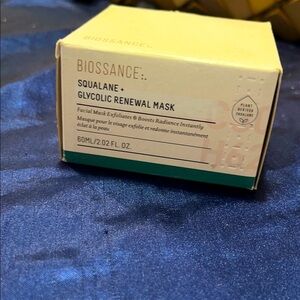 Biossance Squalane + Glycolic Renewal Mask